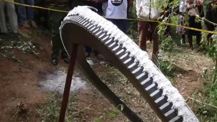 Sampah antariksa di Kenya