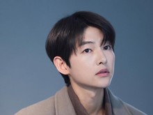 Confirmed! Song Joong Ki Main di Rom-com Terbaru KBS