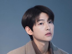 Confirmed! Song Joong Ki Main di Rom-com Terbaru KBS
