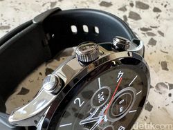 Unboxing Tecno Watch Pro 2, Rp 400 Ribuan Teman Hidup Sehat