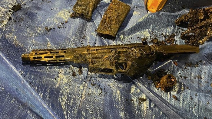 Terungkap Isi di Dalam Tesla Cybertruck yang Meledak di Depan Hotel Trump This undated photo, provided by the Las Vegas Police Department shows items found inside a Tesla Cybertruck involved in an explosion outside the Trump Hotel in Las Vegas. (Las Vegas Police Department via AP)