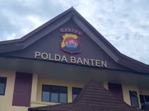 Oknum Polisi Lempar Helm Bubarkan Balap Liar di Serang Didemosi 5 Tahun