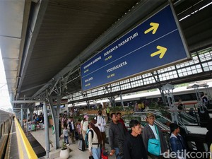 Siap Mudik? Ini Cara Beli Tiket Kereta Lebaran 2025 Online dan Offline