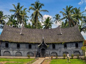 Keajaiban Arsitektur Minang! Rumah Gadang Kuat Tanpa Paku-Bisa Dibongkar Pasang