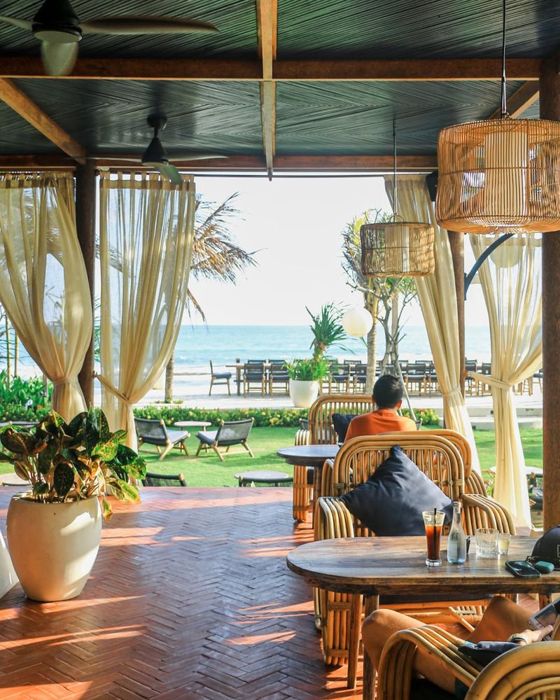 Kafe yang baru buka di Bali
