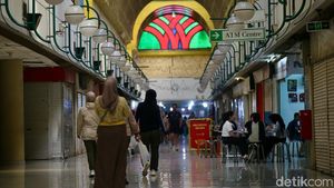 Kawasan Bawah Tanah Mal Blok M Mulai Hidup Kembali
