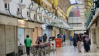 Semoga dengan semangat para anak muda, kawasan Mall Blok M bisa kembali ramai.