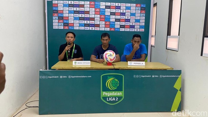 Konferensi pers Persela Lamongan