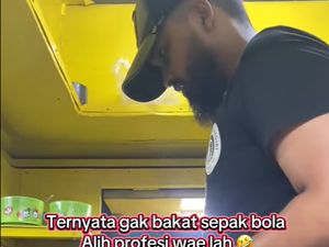 Heboh Mantan Pemain Persiba Bantul Banting Setir Jualan Nasgor di Jember