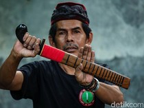 Melestarikan Golok Betawi Lewat Silat