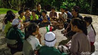 Agama Islam dan silat Betawi tak mungkin terpisahkan, Matrojih juga membimbing anak-anak untuk selau berdoa