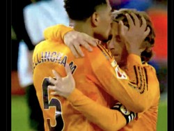 Bellingham dan Modric, dua sosok di balik comeback Real Madrid di kandang Valencia. Foto: dok. Internet/X (Twitter)