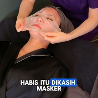 Selain fat graft, ia juga melakukan perawatan lain untuk mempercantik kulit selama di Korea Selatan. Nita pun menjalani infus whitening dan treatment untuk mendapatkan tampilan ‘glass skin’. Foto: Instagram Nita Gunawan