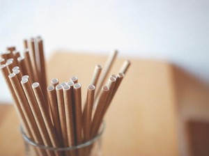 Apakah Sedotan Kertas Lebih Ramah Lingkungan dari Bahan Plastik? Ini Faktanya