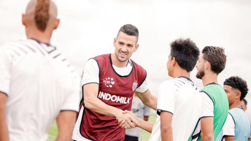 Boris Kopitovic saat mengikuti latihan di Bali United Training Center, Gianyar, Bali, Minggu (5/1/2025). (Foto: Istimewa/Bali United)