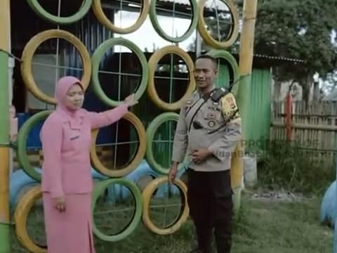 Bripka Syamsuddin mendirikan sekolah gratis di Manggarai, NTT