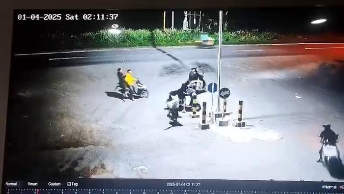 gerombolan gangster pemotor mojokerto