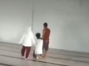 Oknum Guru di Gowa Digerebek Mesum Bareng Siswi di Masjid