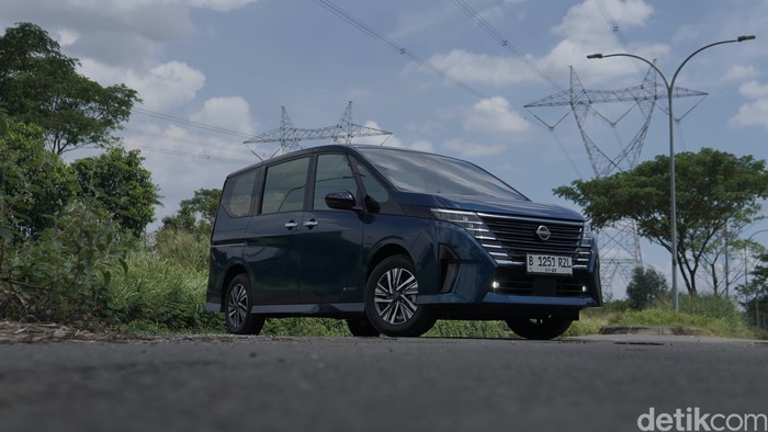Nissan Serena e-POWER Road Trip Tahun Baru 2025