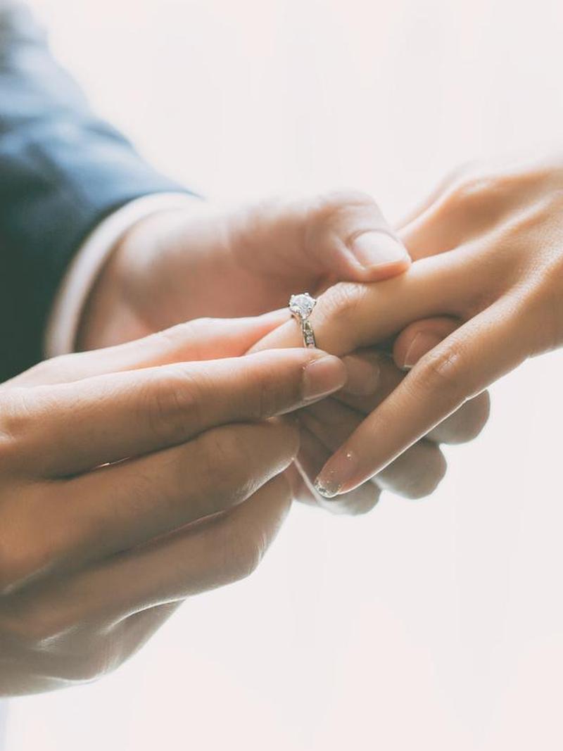 Kisah Wanita Bersumpah Melajang Seumur Hidup, 2 Minggu Kemudian Dinikahi Bule