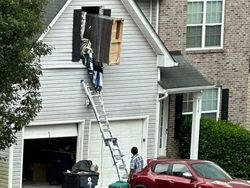 Potret Pekerja Abai Protokol Keselamatan Kerja, Menantang Maut