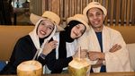 Sajidah Halilintar Kompak Belanja dan Makan Bareng Saudara