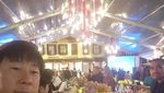 Momen Shin Tae-yong Makan Malam Bareng Pemain dan Pelatih