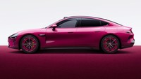 Dilansir dari CNEVPOST, untuk menambahkan opsi warna special edition ini, pembeli butuh menambahkan bajet sekitar 9.000 yuan China atau sekitar Rp 19,9 jutaan. Sementara untuk pemesanannya sudah dapat dilakukan di Xiaomi EV App sejak 1 Januari 2025. Foto: dok. Xiaomi