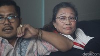 Mantan Anggota Bawaslu Agustiani Tio Fridelina dipanggil KPK sebagai saksi dalam kasus suap PAW anggota DPR yang menjerat mantan caleg PDIP Harun Masiku dan Sekjen PDIP Hasto Kristiyanto. 