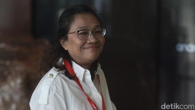 Agustiani Tio Diperiksa KPK Terkait Kasus Hasto