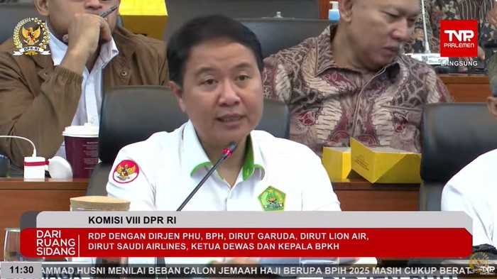 Dirjen PHU Hilman Latief dalam RDP Komisi VIII DPR RI terkait BPIH 1446 H/2025 M, Senin (6/1/2025).