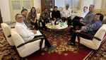Erick Thohir Senang Jajan Enak hingga Makan Bareng Shin Tae-yong