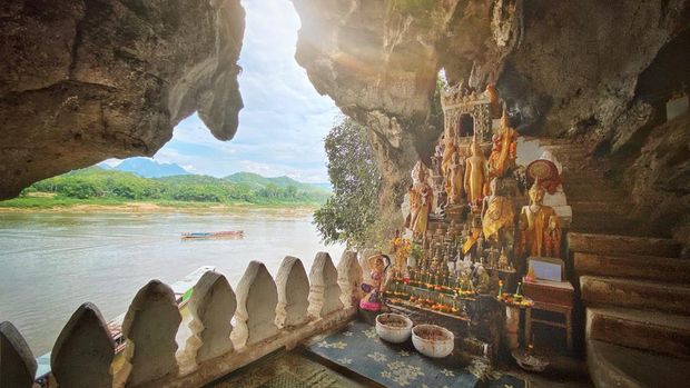 Gua Pak Ou di Luang Prabang, Laos