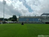 Kondisi Terkini Rumput Stadion BJ Habibie Parepare yang Mulai Menghijau