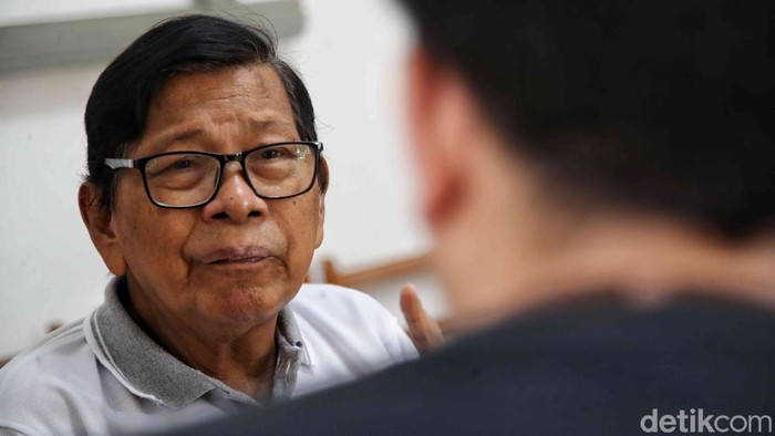 Koordinator Bidang Sejarah Yayasan Lembaga Cornelis Chastelein, Boy Loen
