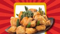 Terakhir di Gorengan Aang yang ada di Kuningan Timur, menu tahu kriuknya yang krispi bisa dibeli satuan. Harganya Rp 25.000.  Foto: Site Culinary/Visual