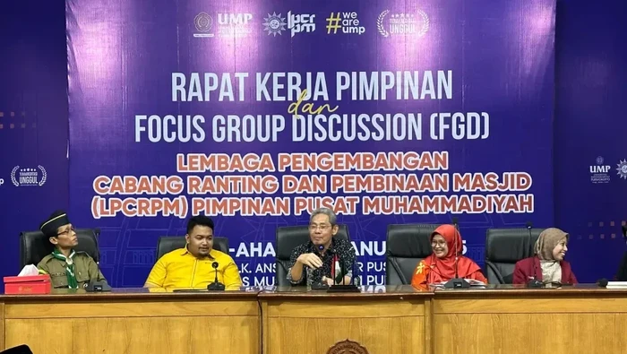 Rapat Kerja dan FGD LPCRPM PP Muhammadiyah di Universitas Muhammadiyah Purwokerto, Jawa Tengah.