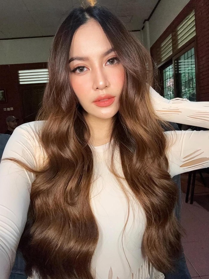 Mahalini Hamil Anak Pertama Mahalini Hamil Anak Pertama
