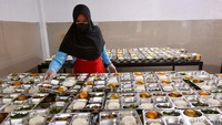 Di masing-masing dapur MBG, pihak BGN menempatkan 2 SPPI, 1 ahli gizi, dan 1 akuntan. Reprentasi dari BGN tersebut akan bekerjasama dengan mitra mulai dari menyusun menu sampai pendistribusian ke sekolah -sekolah.