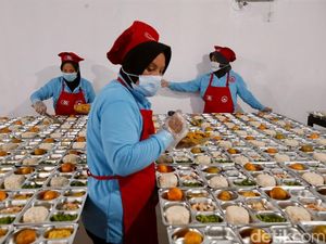 Video: Komisi IX DPR Minta BGN Evaluasi Gegara Sayur Basi di MBG
