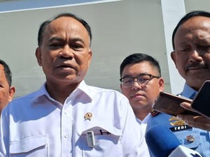 Budi Arie soal Bahan Baku Menu MBG: Nggak Boleh Impor!