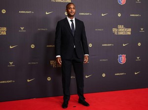 Kluivert Dirumorkan Jadi Pengganti STY, Instagramnya Diserbu Netizen