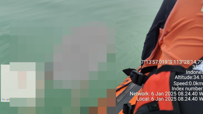 Pemancing Pamekasan yang perahunya dihantam ombak ditemukan meninggal.