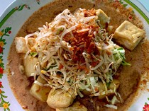 Resep Kupat Tahu Khas Jawa yang Guirh Pedas dan Manis