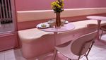 Cewek Kue Wajib Mampir! Kafe Serba Pink Ini Punya Dessert Cantik