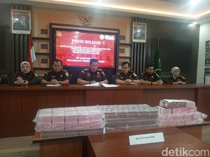 Kejari Eksekusi Duit TPPU Rp 8,7 M Milik Bandar Narkoba Sudiaman