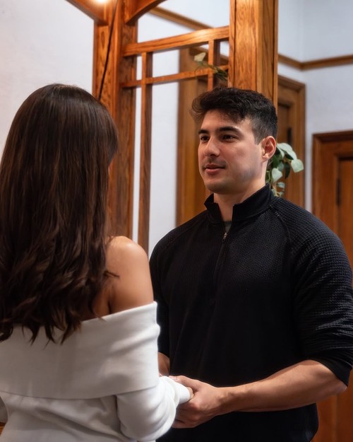 Aurelie Moeremans dan Tyler Bigenho menikah.