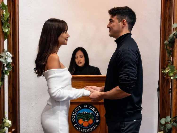 Aurelie Moeremans Pamer Foto Pernikahan: Simple tapi Penuh Kebahagiaan
