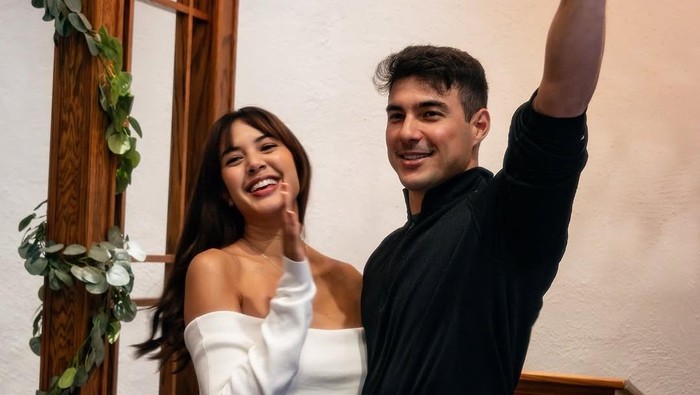 Aurelie Moeremans dan Tyler Bigenho menikah.