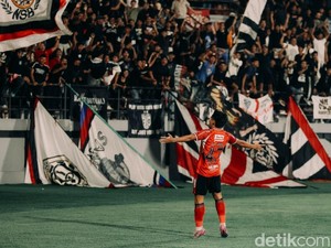 Diwarnai Hujan Kartu, Bali United Ditahan Persib Bandung 1-1